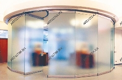  Тип стекла и конфигурация перегородки – основные определяющие параметры стоимости.