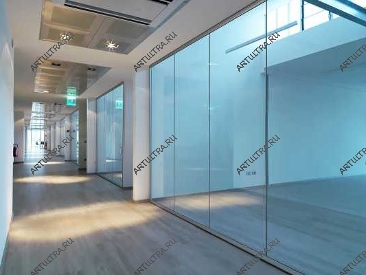 Тонирование стекла офисных перегородок придает им привлекательный вид и значительно повышает прочность панелей