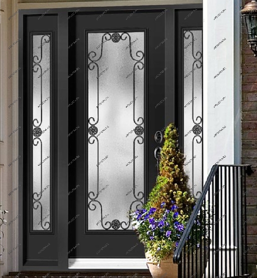  Входную стеклянную дверь часто украшают ковкой или стилизацией под нее