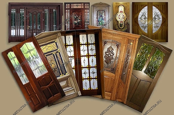 Межкомнатные деревянные двери с витражами