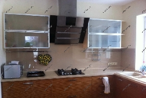 Прозрачные стеклянные панели для кухни