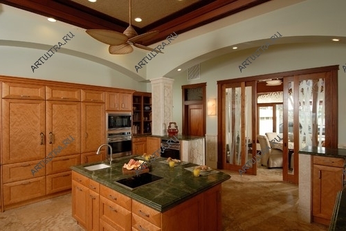 Кухонные перегородки обеспечивают удобство прохода и формируют стильный интерьер