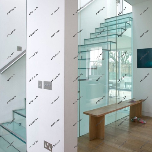 Маршевые стеклянные лестницы – удачное решение для любого интерьера