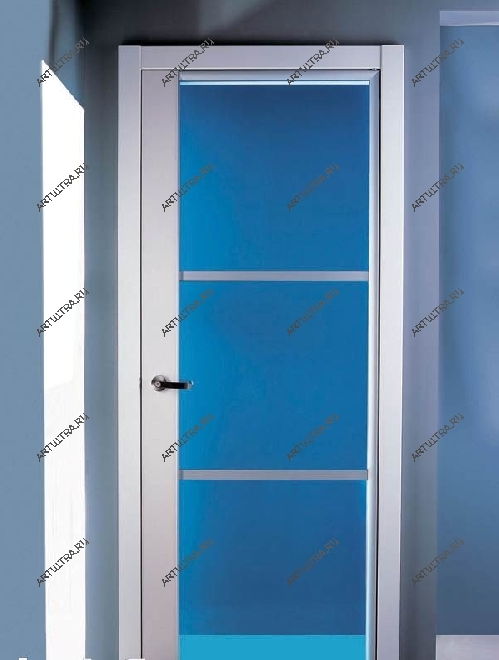Алюминиевые двери со стеклом, имеющим оттенок - вариант для эстетов