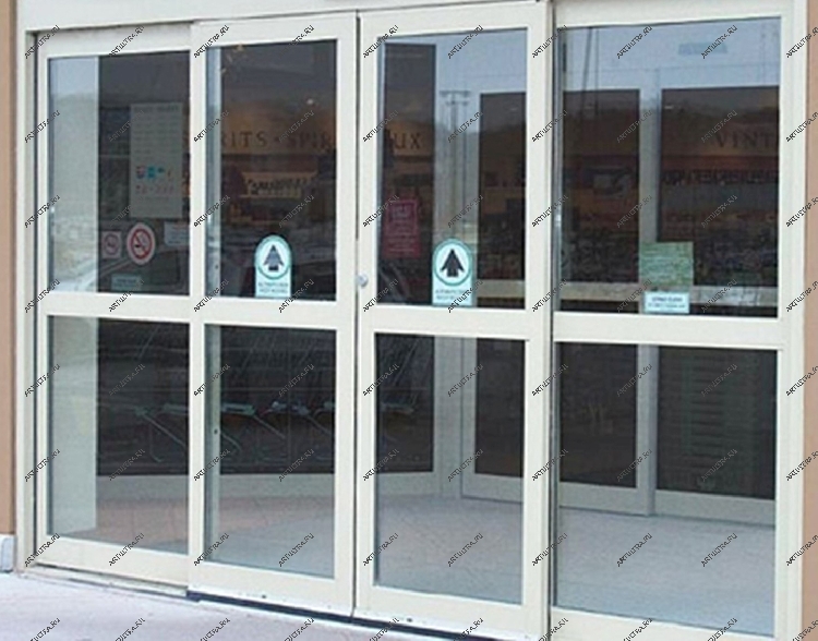 Входные сдвижные двери часто используются в торговых центрах