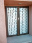 фото металлические двери со стеклом для частного дома