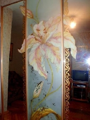 Рисованные витражи в мебели - шкаф-купе с изображением лилии