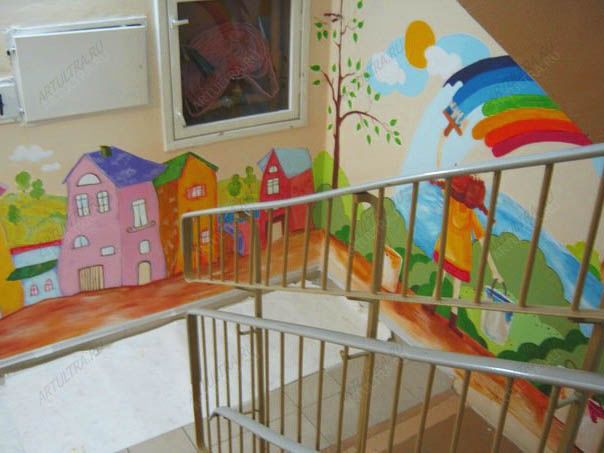 Оформление лестниц и лестничных пролётов в детском саду